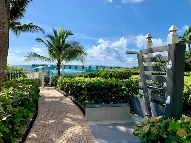 2-bedroom condo for rent in Sunny Isles Beach - 16711 Collins Ave 602 - MondialRealty