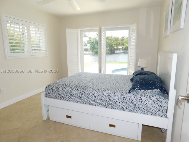 3-bedroom home for rent in Wilton Manors - 108 NE 30th St - MondialRealty