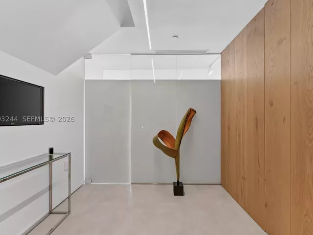 3-bedroom condo for sale in Miami - 801 Brickell Key Blvd PH3306 - MondialRealty