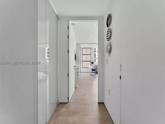 3-bedroom condo for sale in Miami - 801 Brickell Key Blvd PH3306 - MondialRealty
