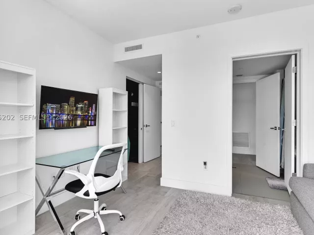 2-bedroom condo for rent in Miami - 1080 Brickell Ave 2601 - MondialRealty