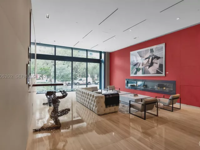 2-bedroom condo for rent in Miami - 1080 Brickell Ave 2601 - MondialRealty