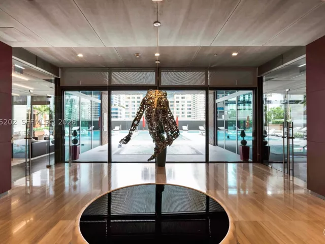 2-bedroom condo for rent in Miami - 1080 Brickell Ave 2601 - MondialRealty