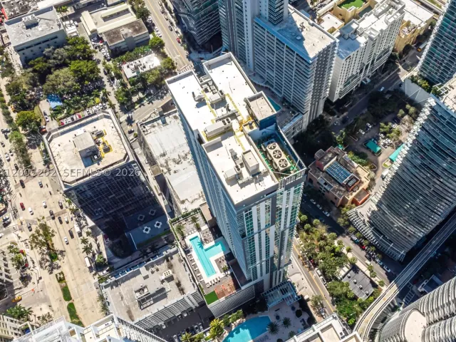 2-bedroom condo for rent in Miami - 1080 Brickell Ave 2601 - MondialRealty