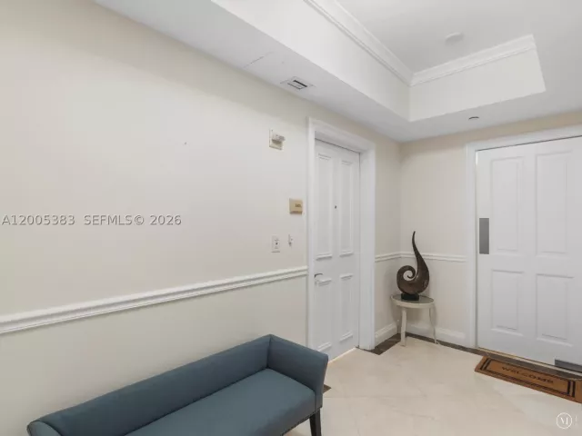 3-bedroom condo for rent in Sunny Isles Beach - 17875 Collins Ave 3305 - MondialRealty
