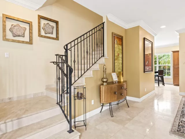 4-bedroom home for sale in Fort Lauderdale - 1421 SW 20th Court - MondialRealty
