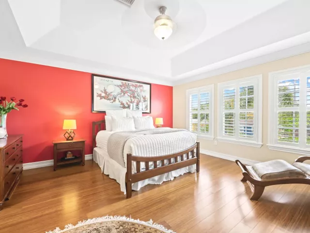 4-bedroom home for sale in Fort Lauderdale - 1421 SW 20th Court - MondialRealty