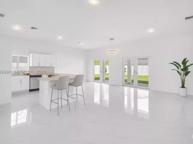 4-bedroom home for sale in Homestead - 12901 SW 265th St - MondialRealty