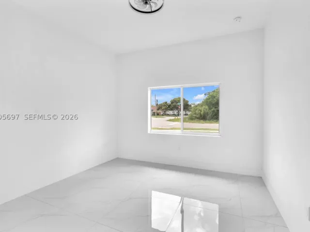 4-bedroom home for sale in Homestead - 12901 SW 265th St - MondialRealty