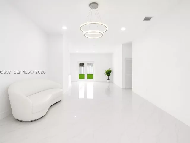 4-bedroom home for sale in Homestead - 12901 SW 265th St - MondialRealty