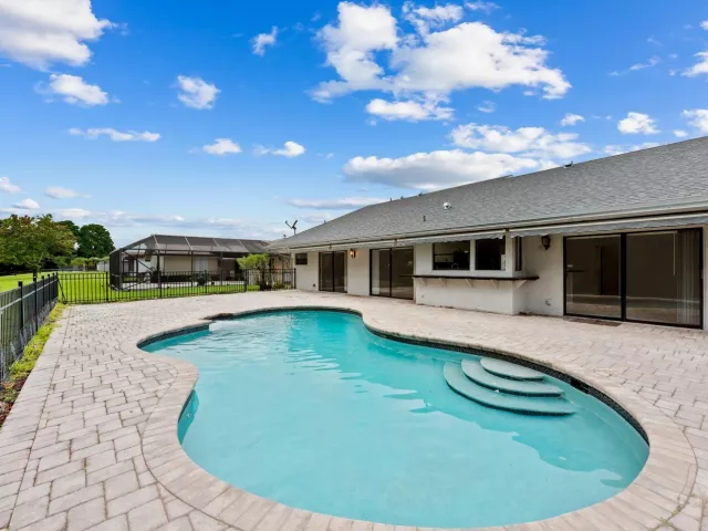 3-bedroom home for rent in Boca Raton - 9718 Lancaster Place - MondialRealty