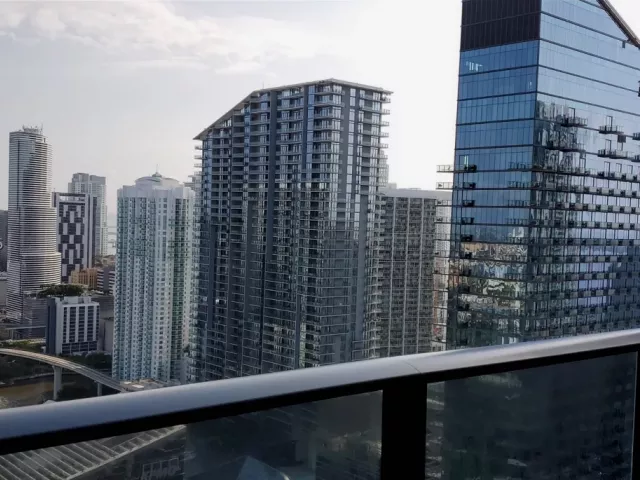 1-bedroom condo for rent in Miami - 55 SW 9th St 3610 - MondialRealty