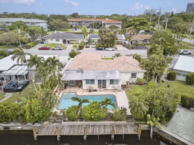 3-bedroom home for sale in Fort Lauderdale - 904 Citrus Isle - MondialRealty