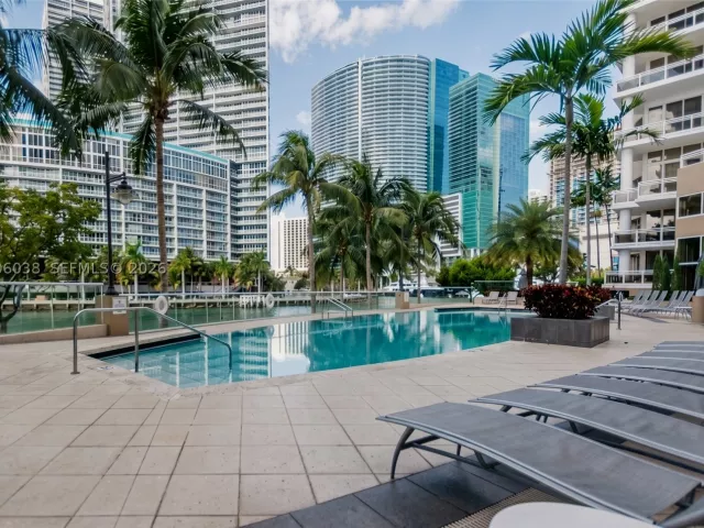 2-bedroom condo for rent in Miami - 901 Brickell Key Blvd 1009 - MondialRealty