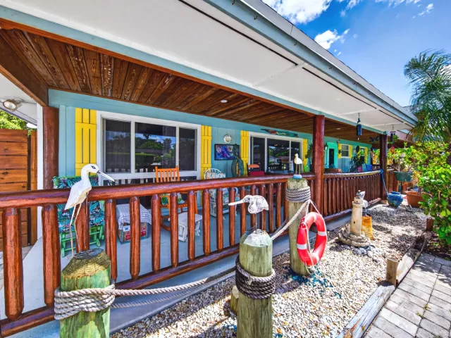 3-bedroom home for sale in Delray Beach - 5135 Palm Ridge Boulevard - MondialRealty
