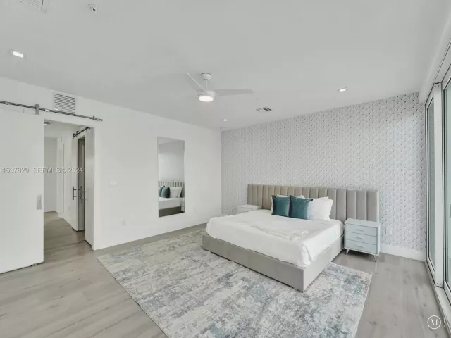 4-bedroom home for rent in Fort Lauderdale - 1222 NE 15th Avenue - MondialRealty