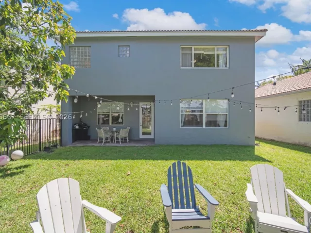 5-bedroom home for sale in Riviera Beach - 1225 Rosegate Blvd - MondialRealty