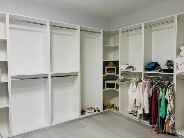 2-bedroom condo for rent in Aventura - 19707 Turnberry Way 12e - MondialRealty