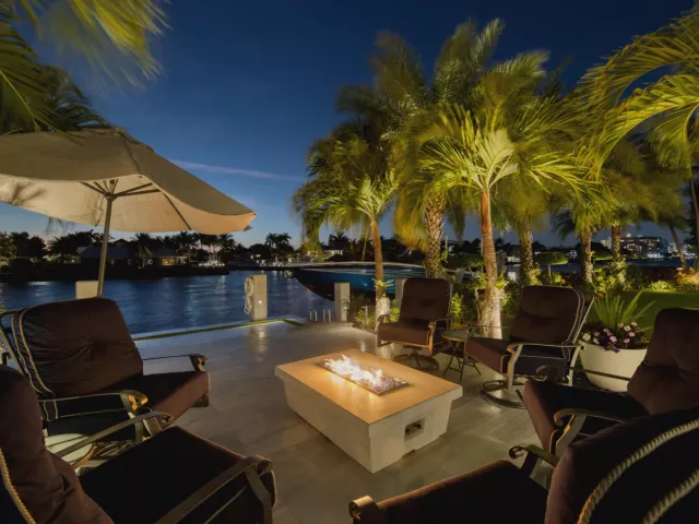 5-bedroom home for rent in Fort Lauderdale - 3109 NE 42nd Court - MondialRealty