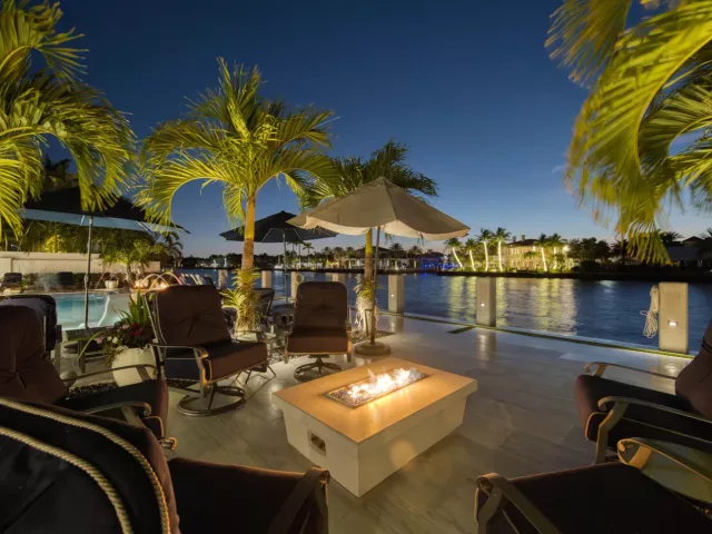 5-bedroom home for rent in Fort Lauderdale - 3109 NE 42nd Court - MondialRealty