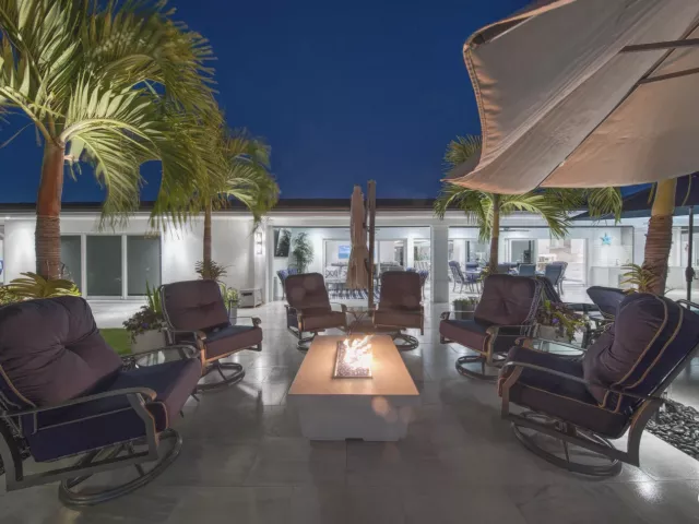 5-bedroom home for rent in Fort Lauderdale - 3109 NE 42nd Court - MondialRealty