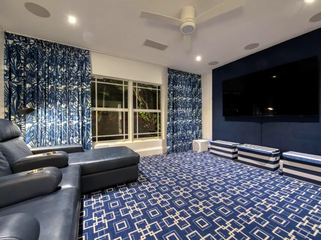 5-bedroom home for rent in Fort Lauderdale - 3109 NE 42nd Court - MondialRealty