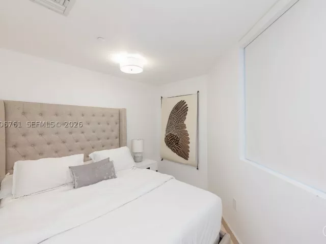 2-bedroom condo for sale in Miami Beach - 400 Alton Rd TH-1A - MondialRealty