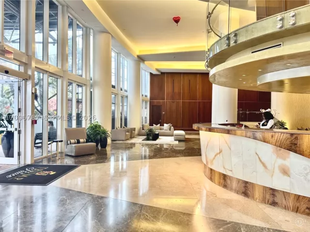 3-bedroom condo for rent in Sunny Isles Beach - 18101 Collins Ave 3901 - MondialRealty