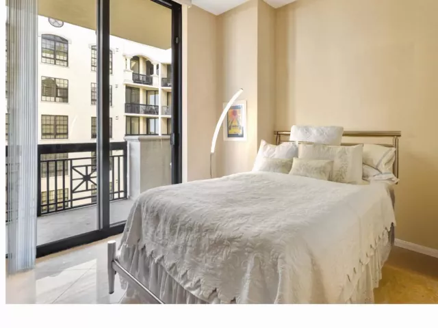 2-bedroom condo for rent in West Palm Beach - 701 S Olive Avenue 1909 - MondialRealty