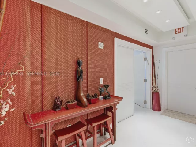 3-bedroom condo for rent in Sunny Isles Beach - 17875 Collins Ave 1501 - MondialRealty