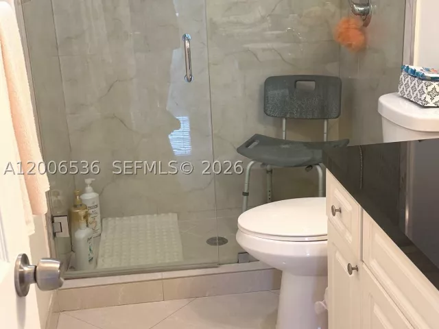 2-bedroom condo for rent in Hallandale Beach - 1985 S Ocean Dr 21P - MondialRealty