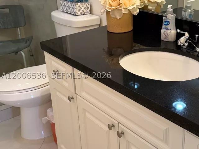 2-bedroom condo for rent in Hallandale Beach - 1985 S Ocean Dr 21P - MondialRealty