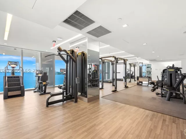 2-bedroom condo for sale in Miami - 700 NE 26th Ter 4206 - MondialRealty
