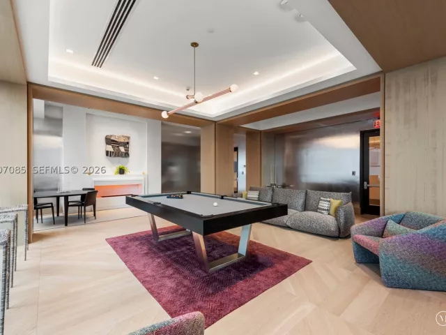 2-bedroom condo for sale in Miami - 700 NE 26th Ter 4206 - MondialRealty
