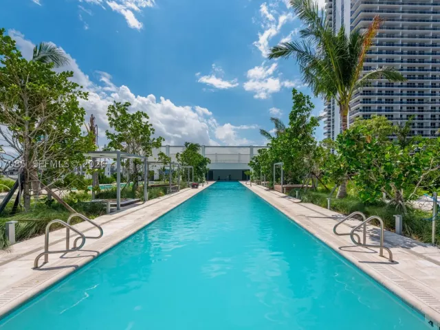 2-bedroom condo for sale in Miami - 700 NE 26th Ter 4206 - MondialRealty