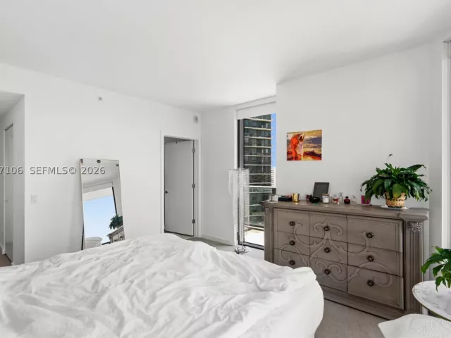 2-bedroom condo for sale in Miami - 501 NE 31st St 910 - MondialRealty