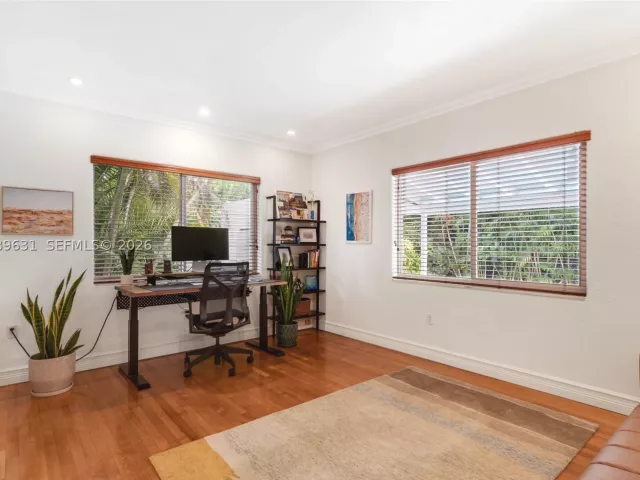 3-bedroom home for sale in Coral Gables - 426 Hardee Rd - MondialRealty