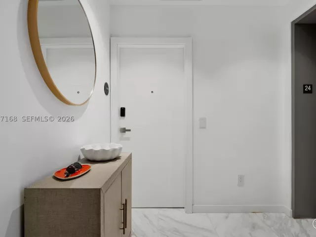 2-bedroom condo for sale in Miami - 480 NE 31st St 2405 - MondialRealty