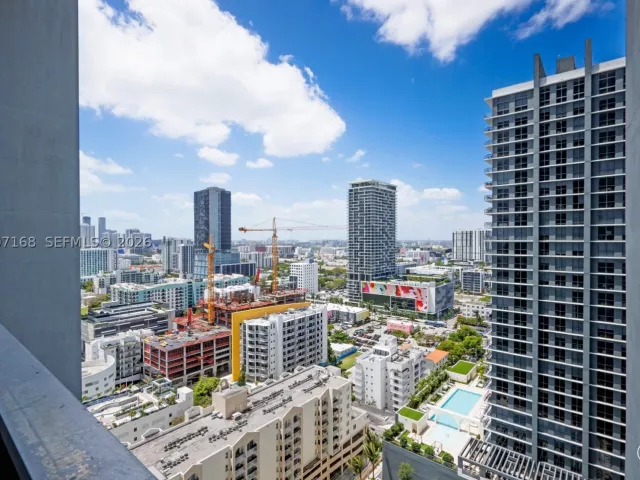 2-bedroom condo for sale in Miami - 480 NE 31st St 2405 - MondialRealty