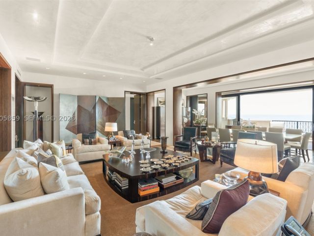 6-bedroom condo for sale in Fisher Island - 7282 Fisher Island Dr 7282 - MondialRealty