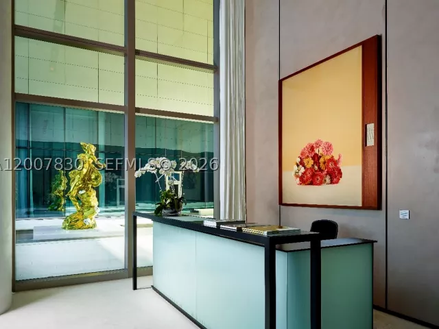 1-bedroom condo for sale in Bal Harbour - 10201 Collins Ave 404 - MondialRealty