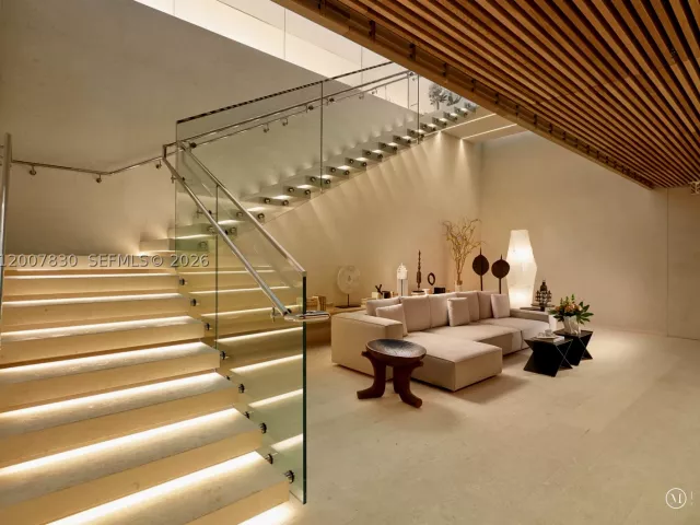 1-bedroom condo for sale in Bal Harbour - 10201 Collins Ave 404 - MondialRealty