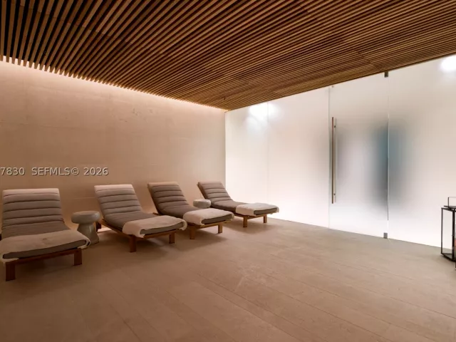 1-bedroom condo for sale in Bal Harbour - 10201 Collins Ave 404 - MondialRealty
