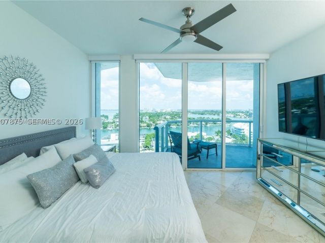 2-bedroom condo for rent in Miami Beach - 6515 Collins Ave 1609 - MondialRealty
