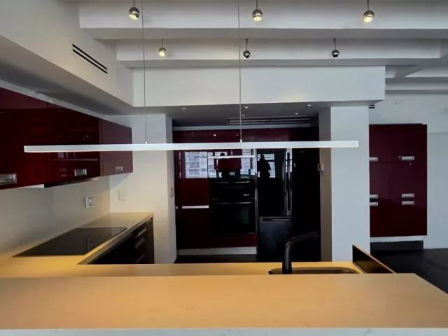 1-bedroom condo for rent in Miami Beach - 5255 Collins Ave 7G - MondialRealty