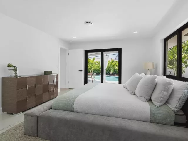 4-bedroom home for sale in Boca Raton - 1200 SW 8th Street - MondialRealty