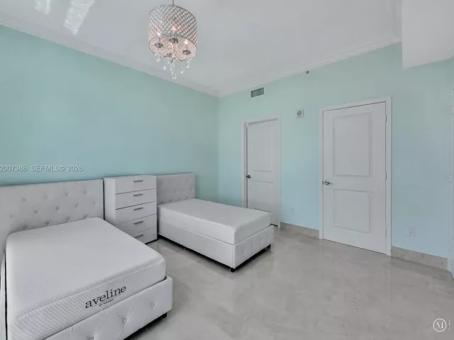 3-bedroom condo for rent in Hallandale Beach - 1945 S Ocean Dr 2101 - MondialRealty