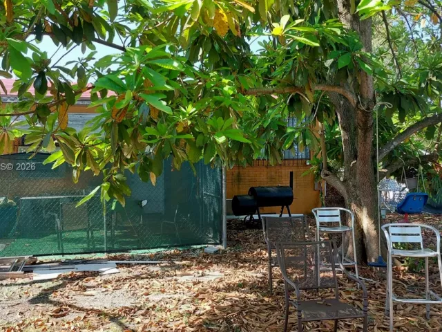 2-bedroom home for sale in Miami - 3087 SW 5th St - MondialRealty