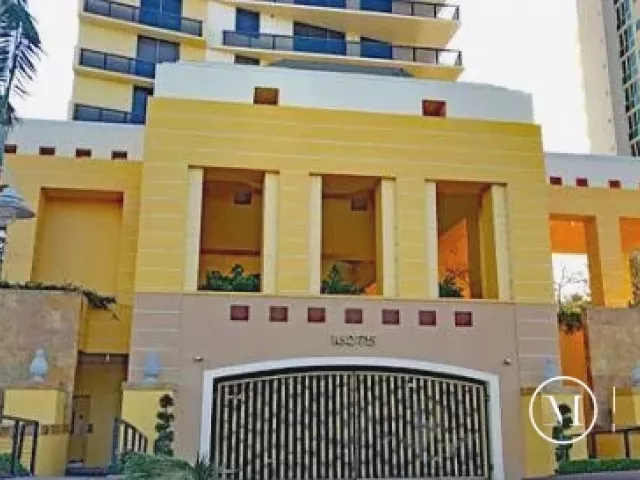 2-bedroom condo for rent in Sunny Isles Beach - 16275 Collins Avenue - MondialRealty