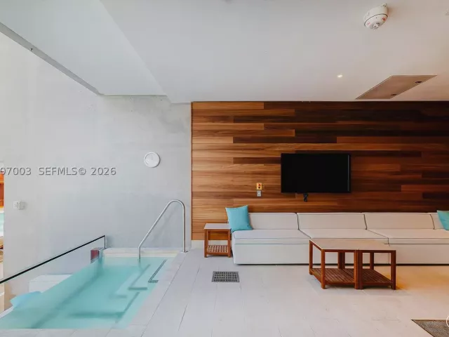 condo for sale in Miami - 20 NE 11th St 4202 - MondialRealty